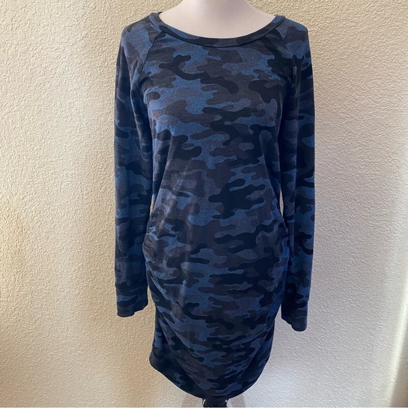 Sundry Blue Black Camo Ruched Sides Knee Length Dress Long Sleeve Casual: Large - Picture 2 of 12